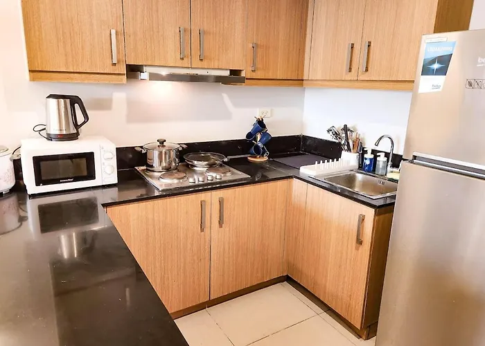 Amazing View 2br Moa, 98 Sqm Xbox 200mbps, Printer *