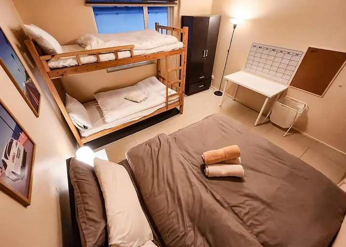 Amazing View 2br Moa, 98 Sqm Xbox 200mbps, Printer